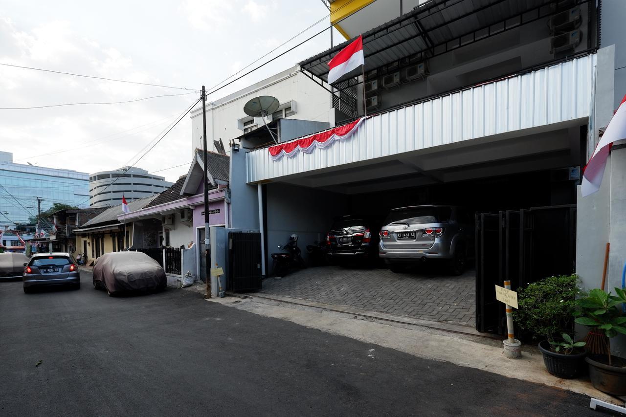 Reddoorz Near Plaza Simpang Lima Hotel Semarang Kültér fotó